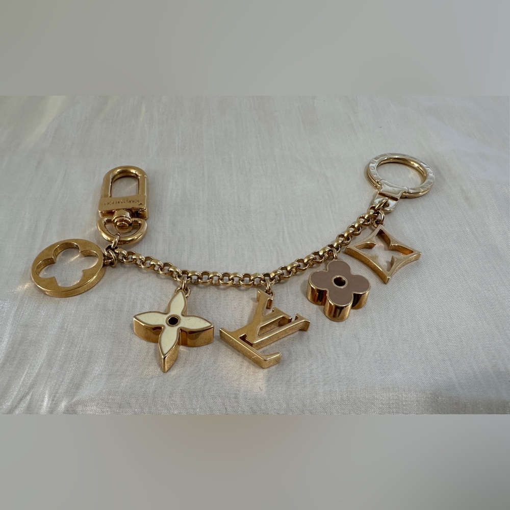 Louis Vuitton Fleur de Monogram Bag Charm Chain